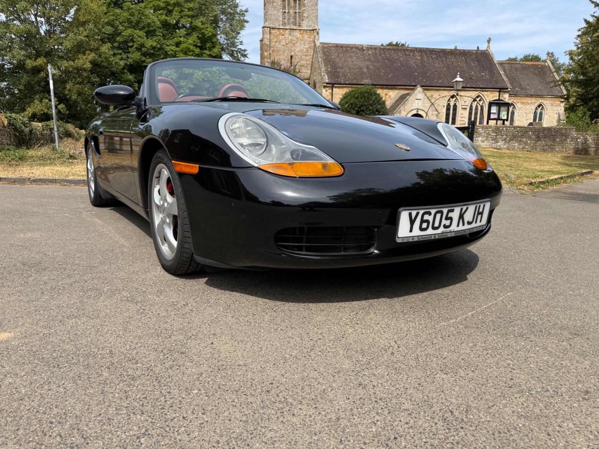Porsche Boxster 2.7 986 2dr — photo 49 of 86